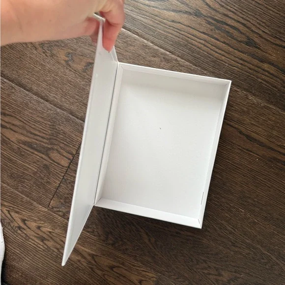 Cloth + Paper | Archive Box - Picture 3 of 3